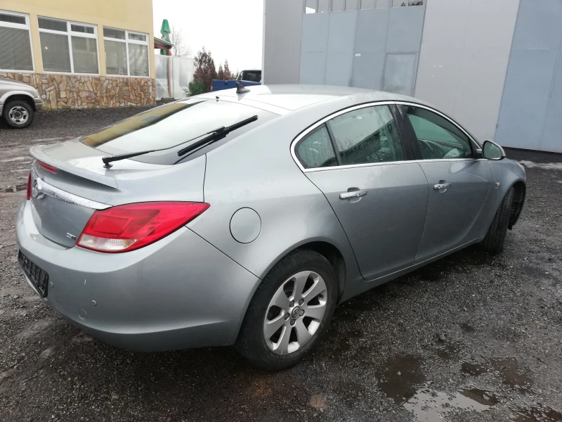 Opel Insignia, снимка 3 - Автомобили и джипове - 49348976