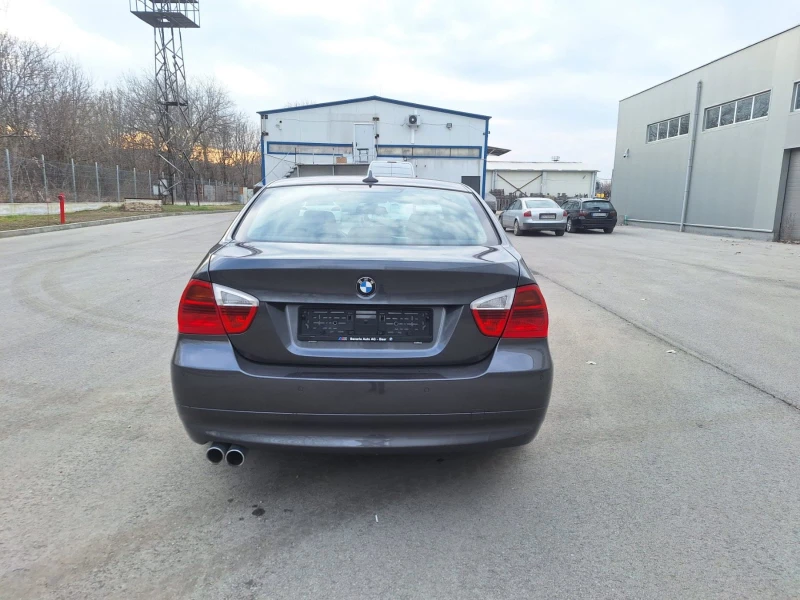 BMW 330 330d M57 КОЖА, АВТОМАТ, НАВИГАЦИЯ, снимка 6 - Автомобили и джипове - 49480349