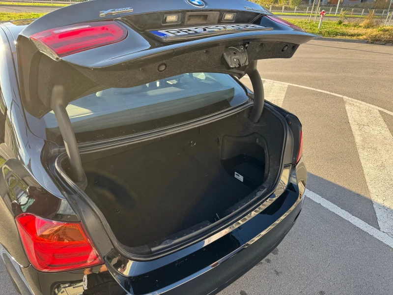 BMW 320, снимка 6 - Автомобили и джипове - 52513942