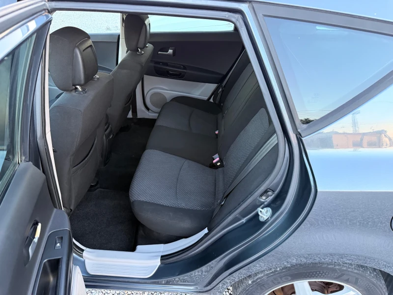 Kia Ceed 1, 6 CRDI ИТАЛИЯ, снимка 10 - Автомобили и джипове - 52738837