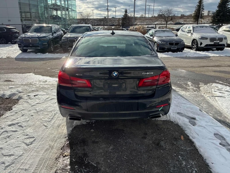BMW 540 540i xDrive  CARFAX, снимка 4 - Автомобили и джипове - 52771622