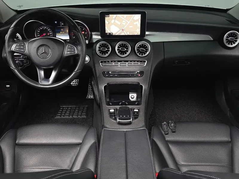 Mercedes-Benz C 220 D 4MATIC ESTATE, снимка 6 - Автомобили и джипове - 54911422