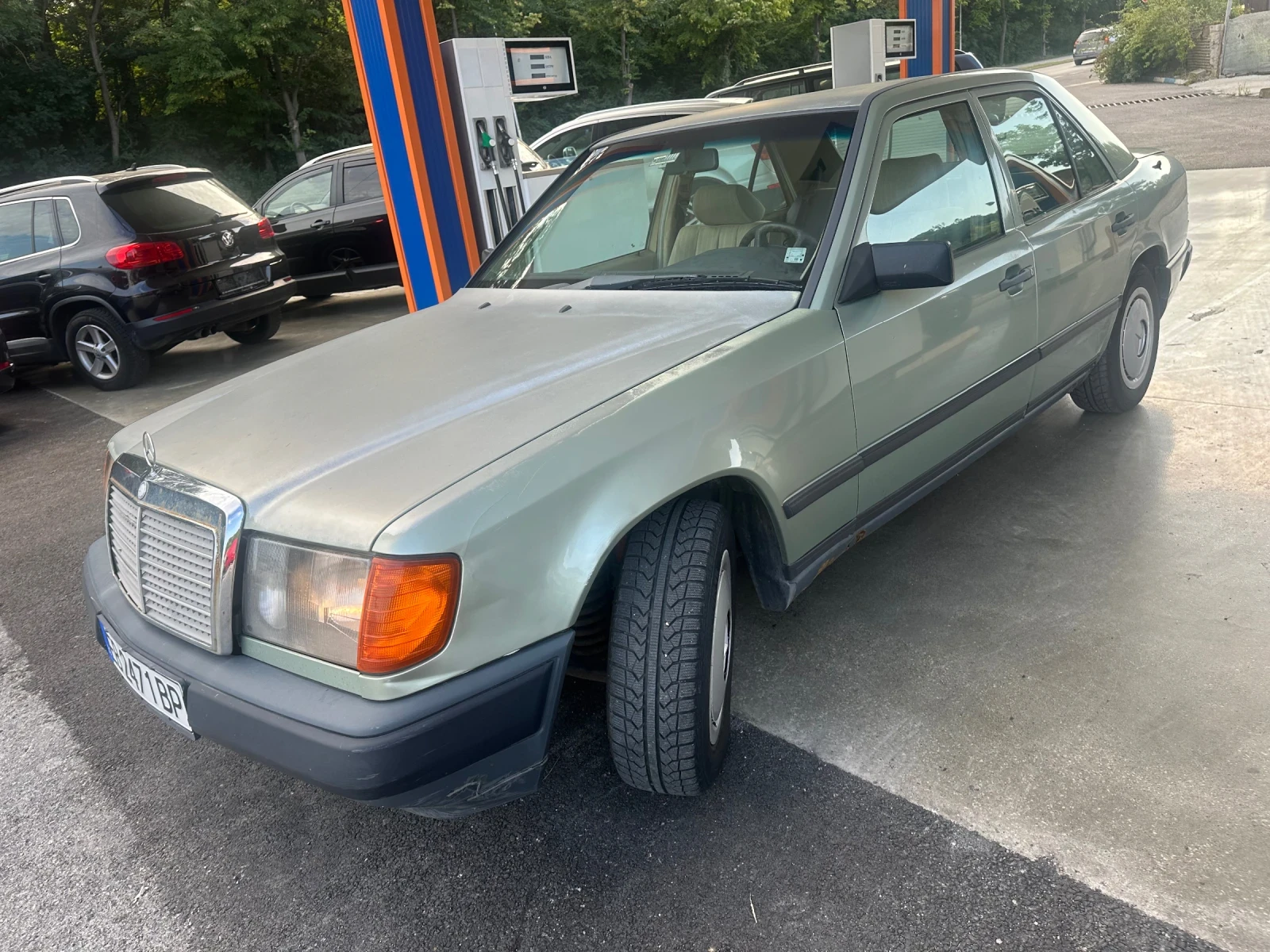 Mercedes-Benz 124 200D - изображение 3