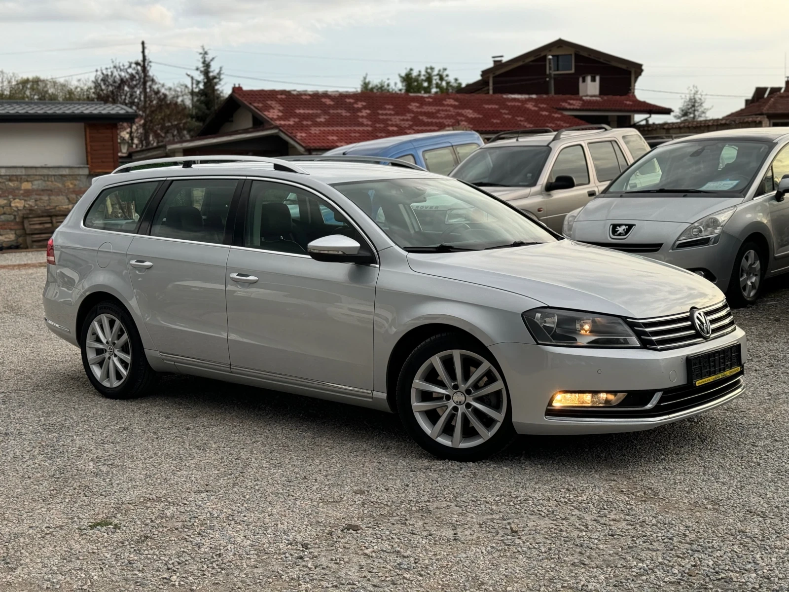 VW Passat 2.0TDI 140кс 6с АЛКАНТАРА НАВИ ПОДГРЕВ 2015г - изображение 7