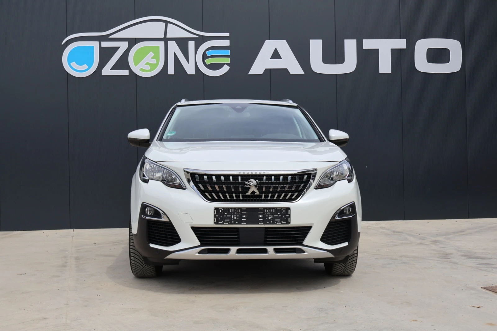 Peugeot 3008 1.2 130hp EU6 AUTOMATIC - изображение 2