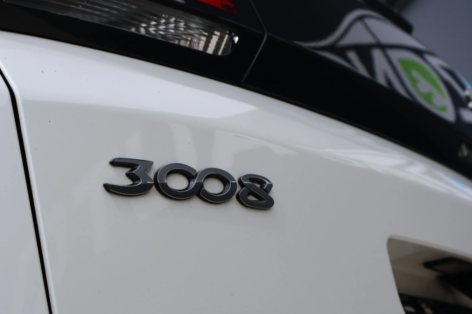 Peugeot 3008 1.2 130hp EU6 AUTOMATIC - изображение 8