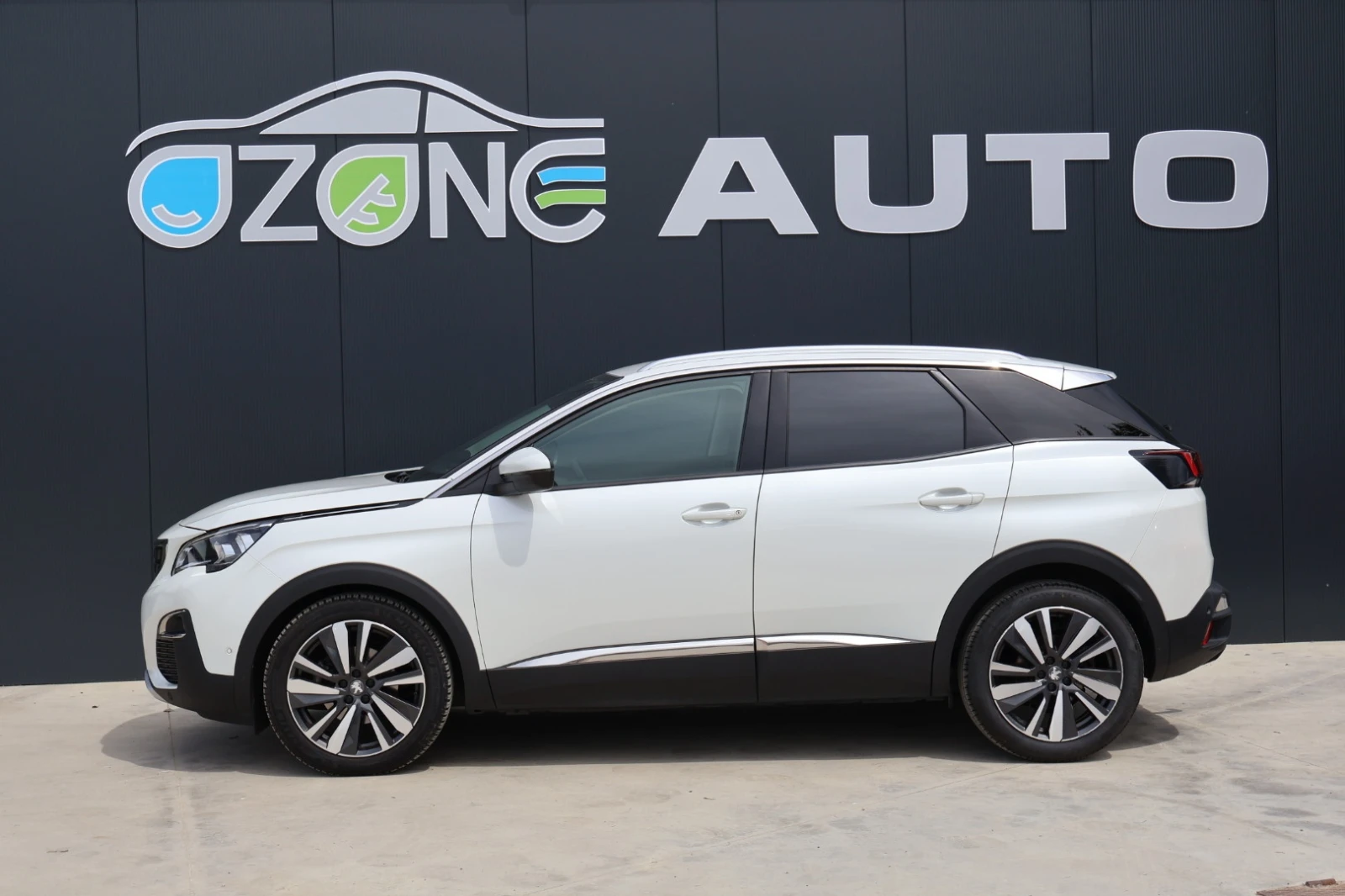 Peugeot 3008 1.2 130hp EU6 AUTOMATIC - изображение 3