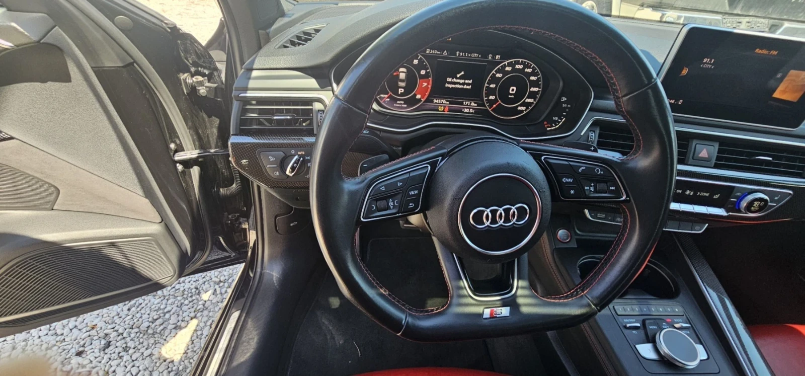 Audi S4 Carbon Quattro TFSI - изображение 9