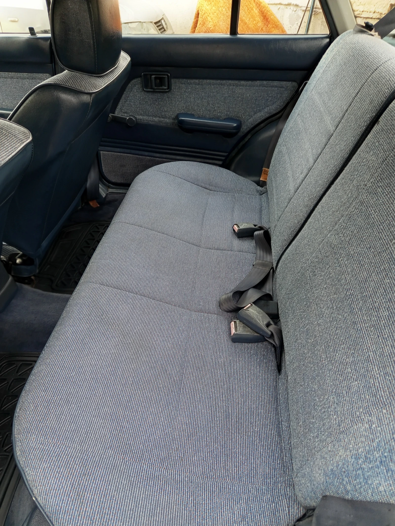 Mazda 323 1.3 - изображение 7