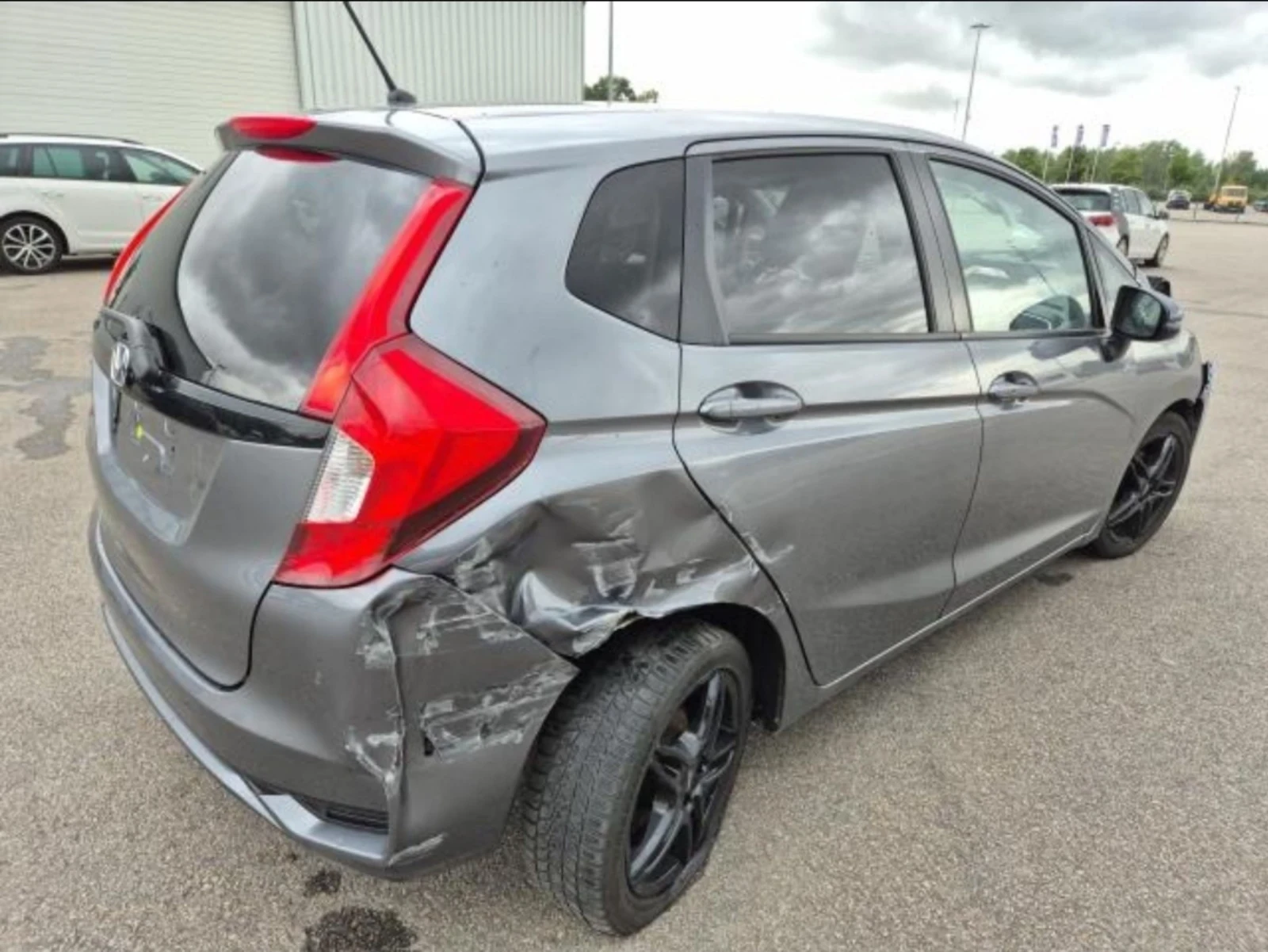 Honda Jazz 1.4i - изображение 4