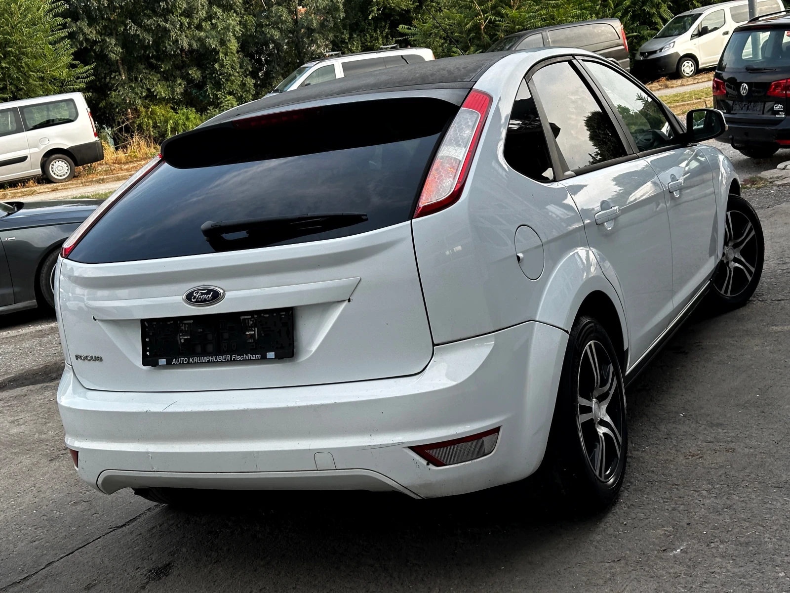 Ford Focus 1.6i КЛИМА - изображение 4