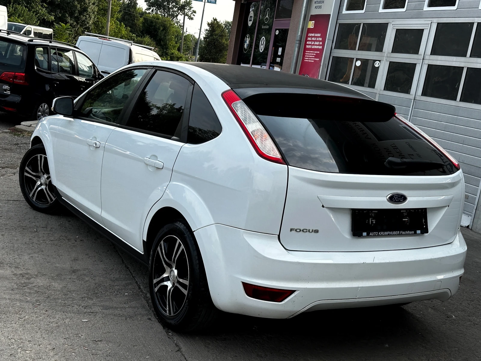 Ford Focus 1.6i КЛИМА - изображение 6