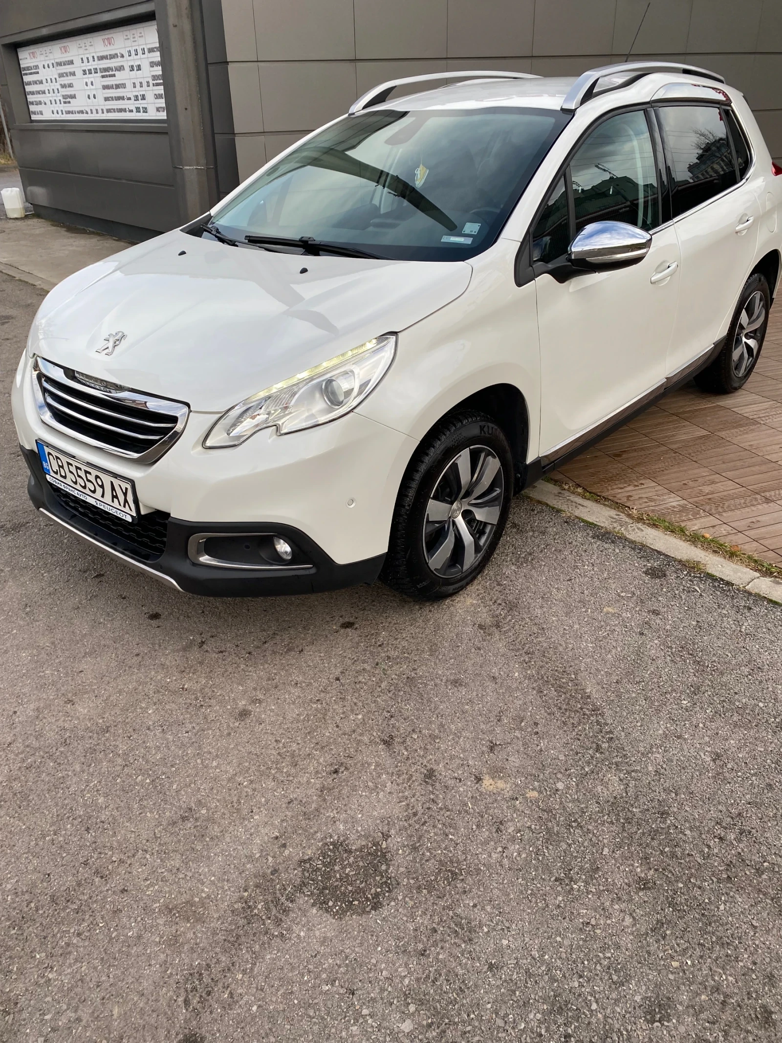 Peugeot 2008 ALLURE - изображение 9