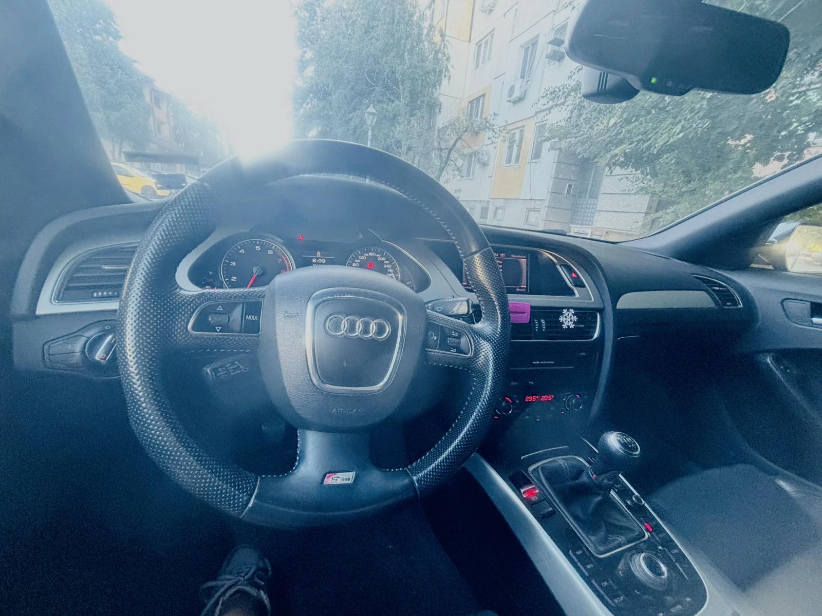 Audi A4 S Line - изображение 8