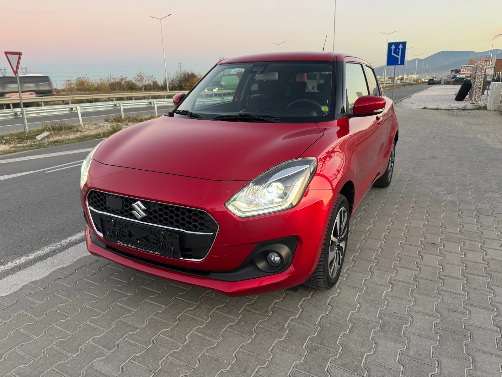 Suzuki Swift 4X4 | Mobile.bg   2