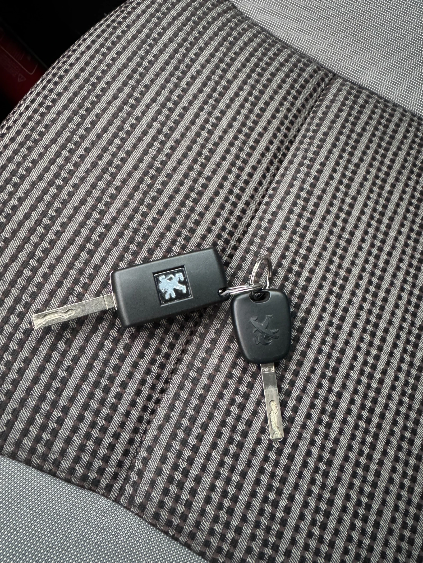 Peugeot Partner 1.6HDI FACELIFT ::  | Mobile.bg   15