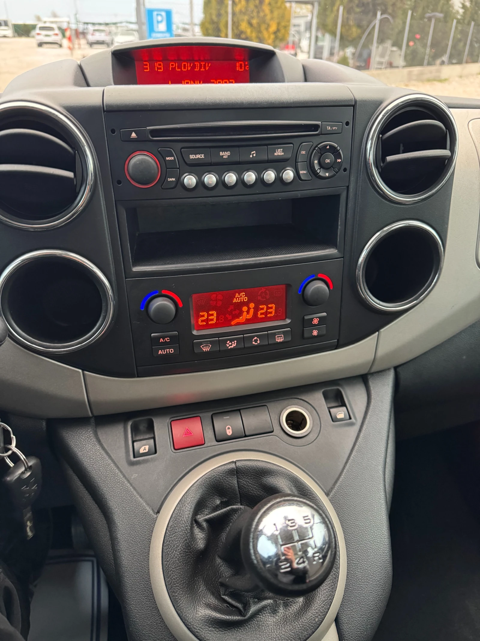 Peugeot Partner 1.6HDI FACELIFT ::  | Mobile.bg   13