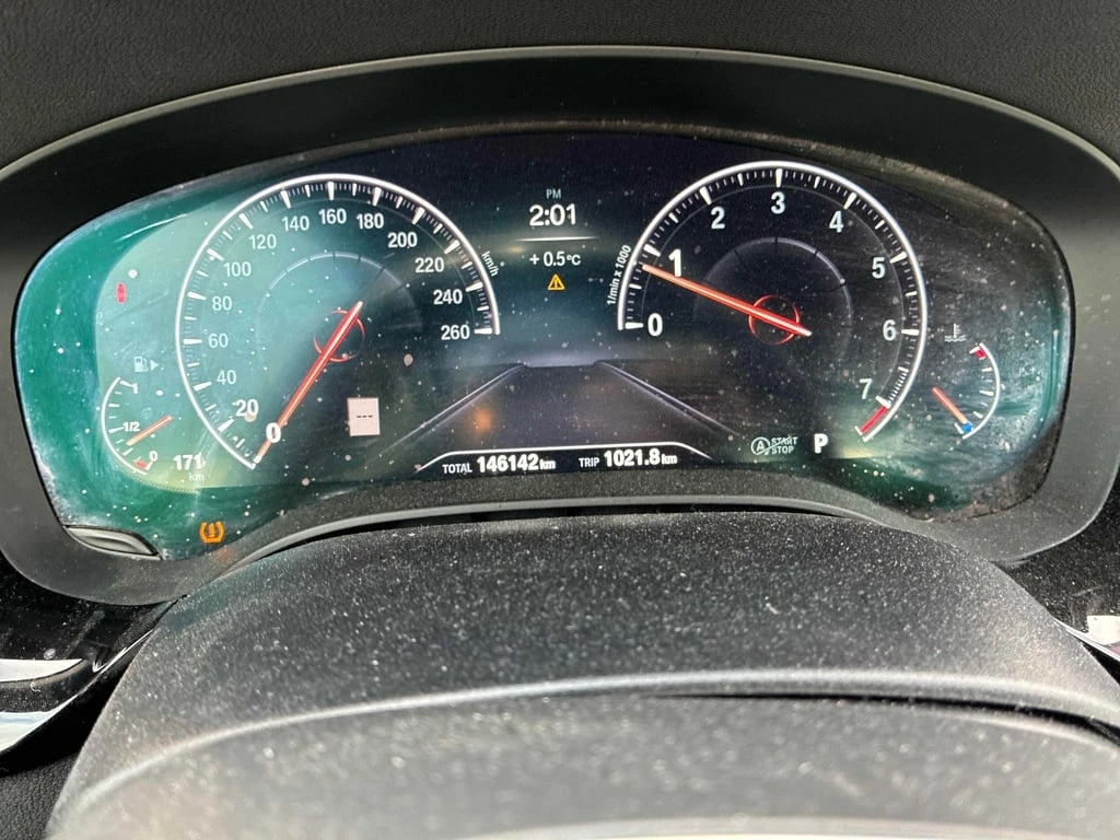 BMW 540 540i xDrive  CARFAX | Mobile.bg   8