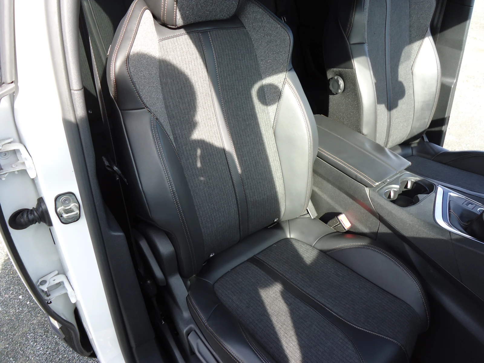 Peugeot 3008 GT Line 1.2 PureTech | Mobile.bg � ����������� 12