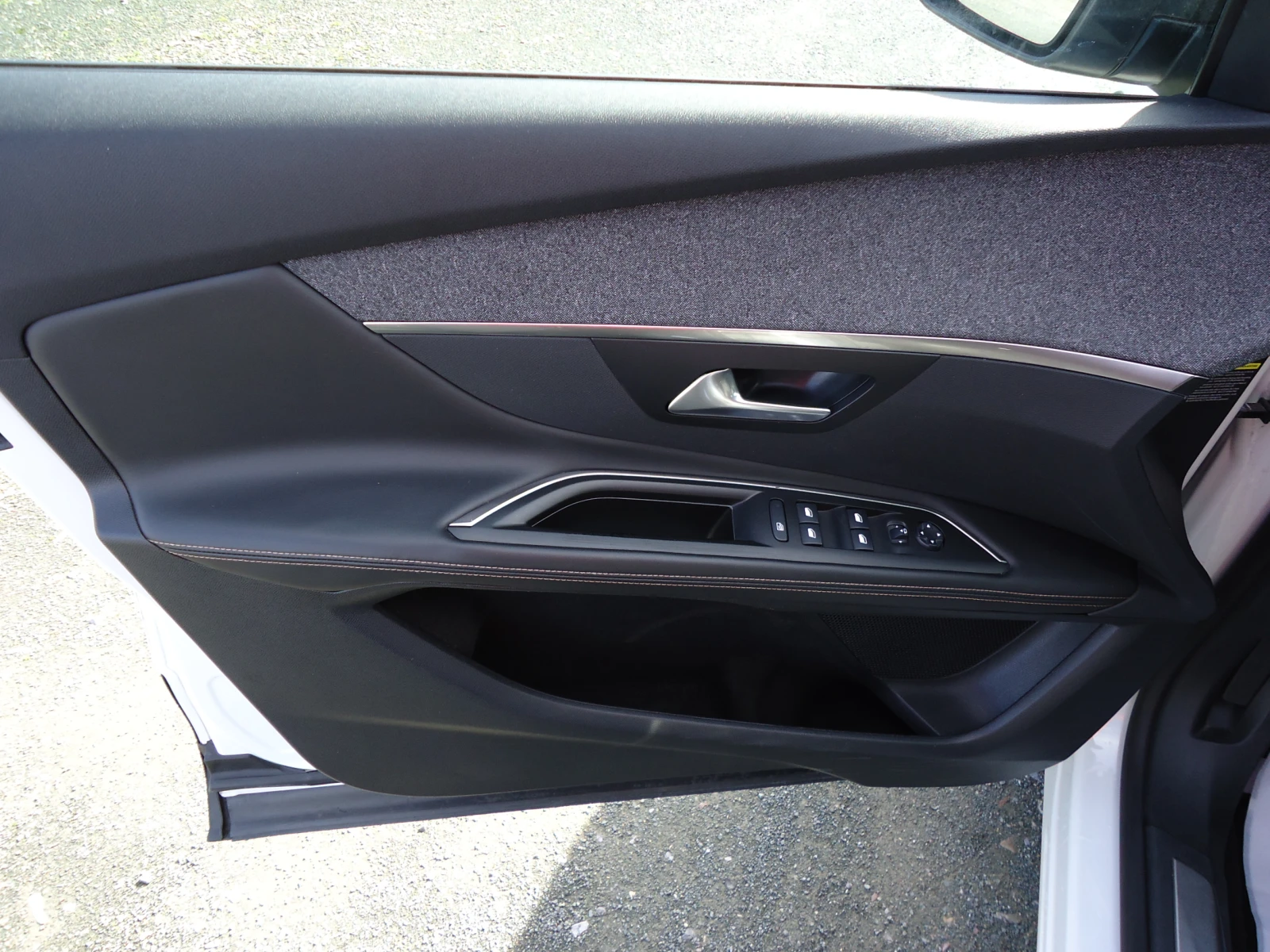 Peugeot 3008 GT Line 1.2 PureTech | Mobile.bg � ����������� 8