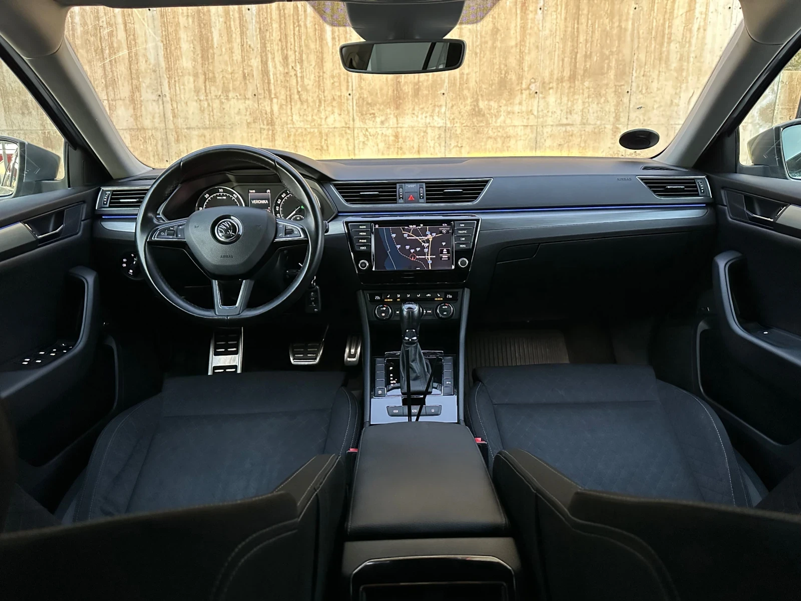 Skoda Superb 2.00D/Ambient/CANTON/FULL* MAX/Matrix/360* /������ | Mobile.bg � ����������� 11