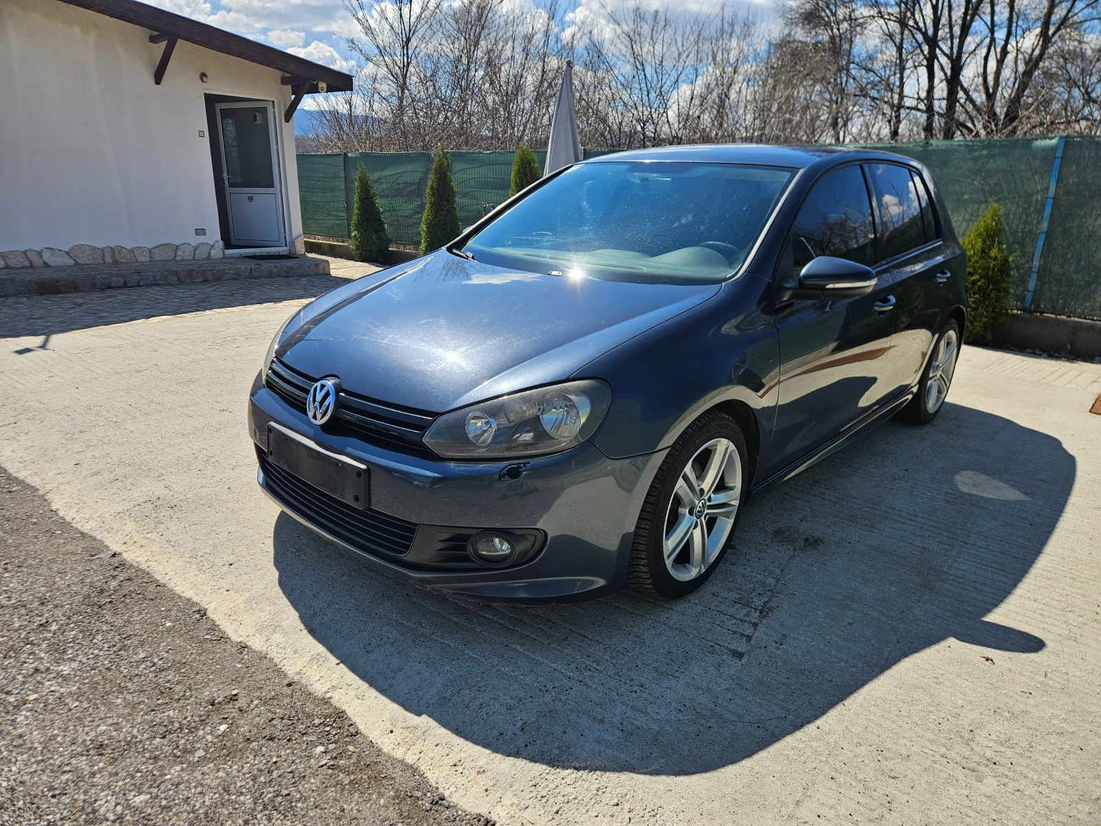 VW Golf R line