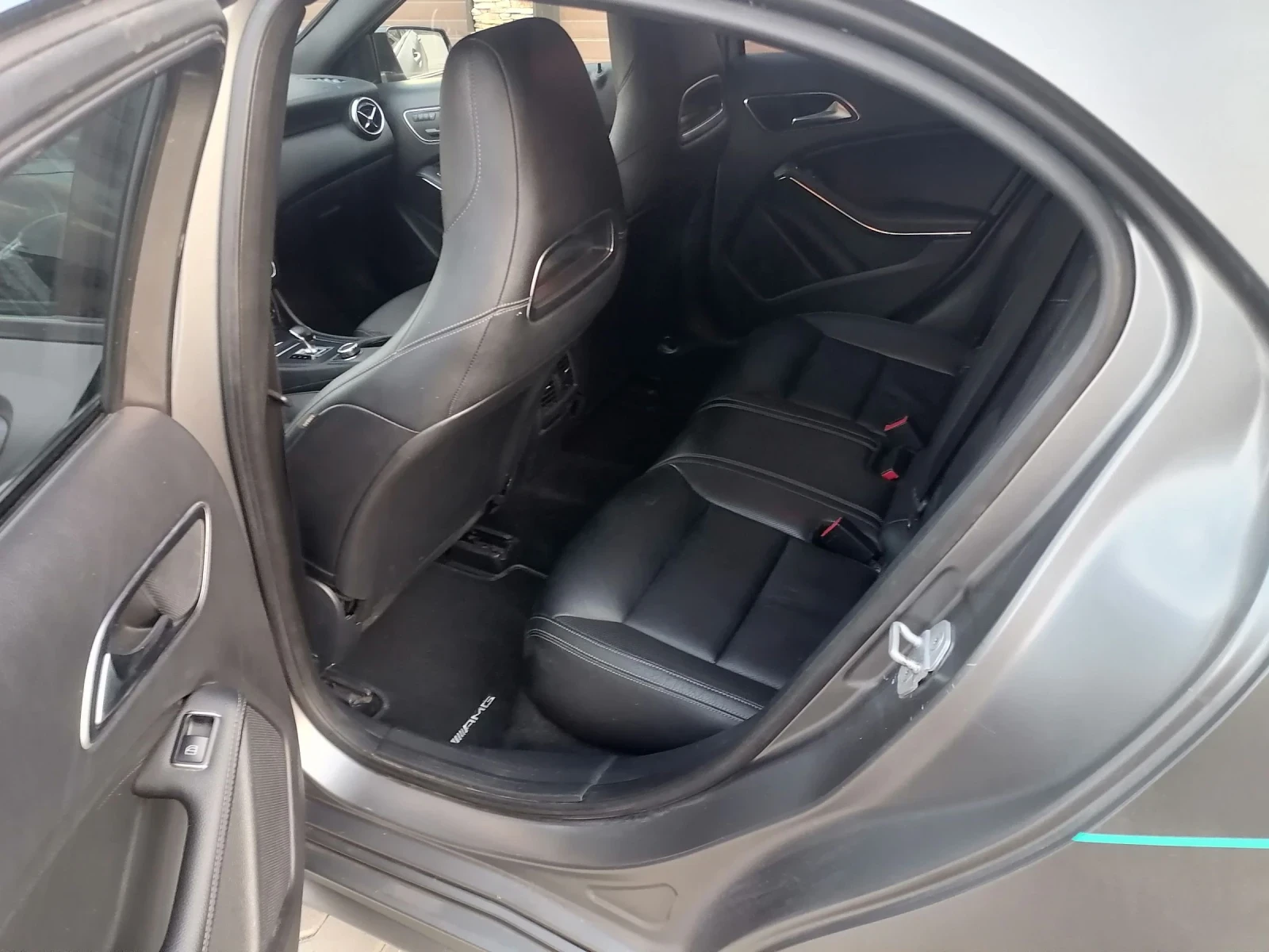 Mercedes-Benz A45 AMG TURBO 4x4-360hp, снимка 9 - Автомобили и джипове - 53989518