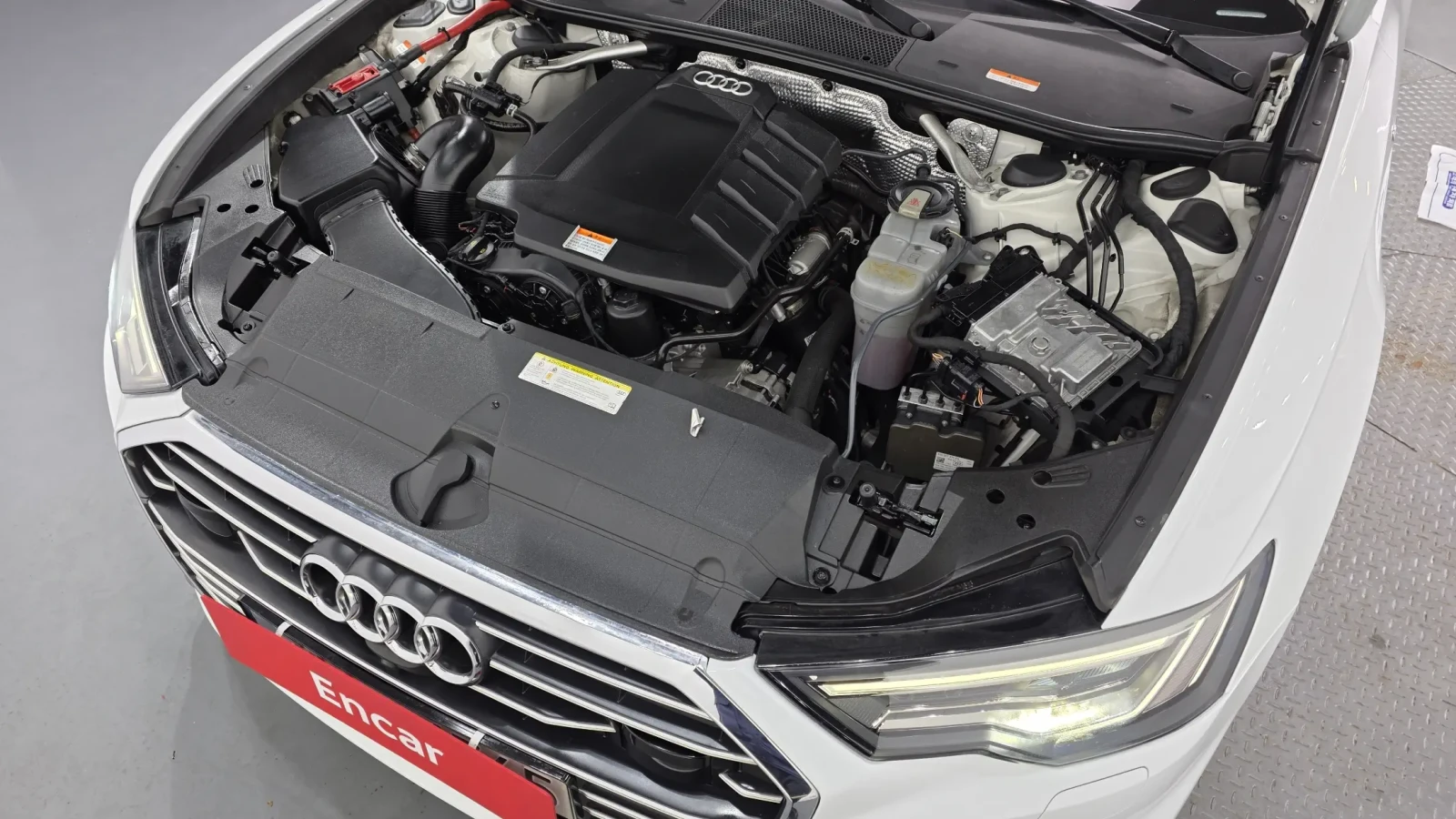 Audi A6 45 TFSI Premium Cam360* Disi* обдухване* , снимка 5 - Автомобили и джипове - 54723359
