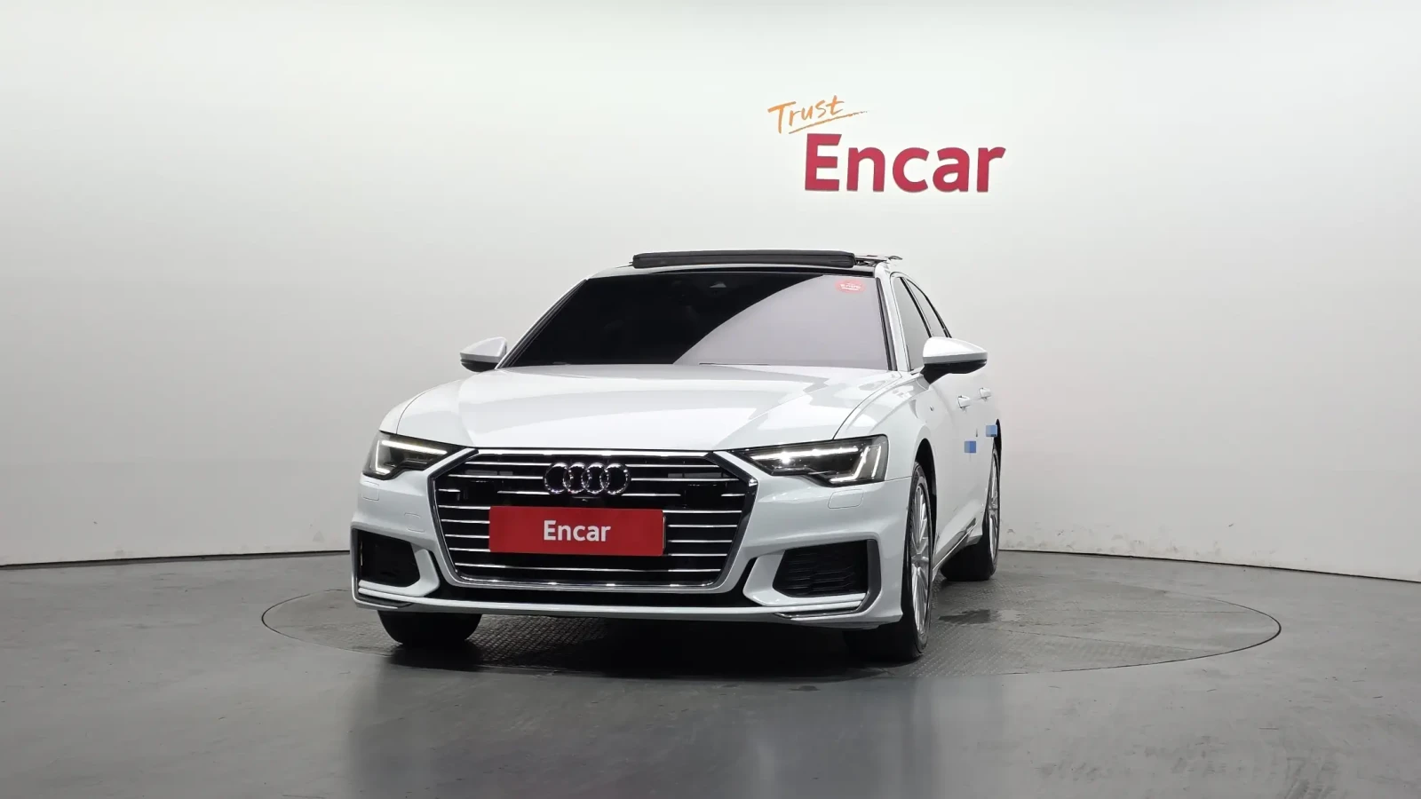 Audi A6 45 TFSI Premium Cam360* Disi* обдухване* , снимка 3 - Автомобили и джипове - 54723359