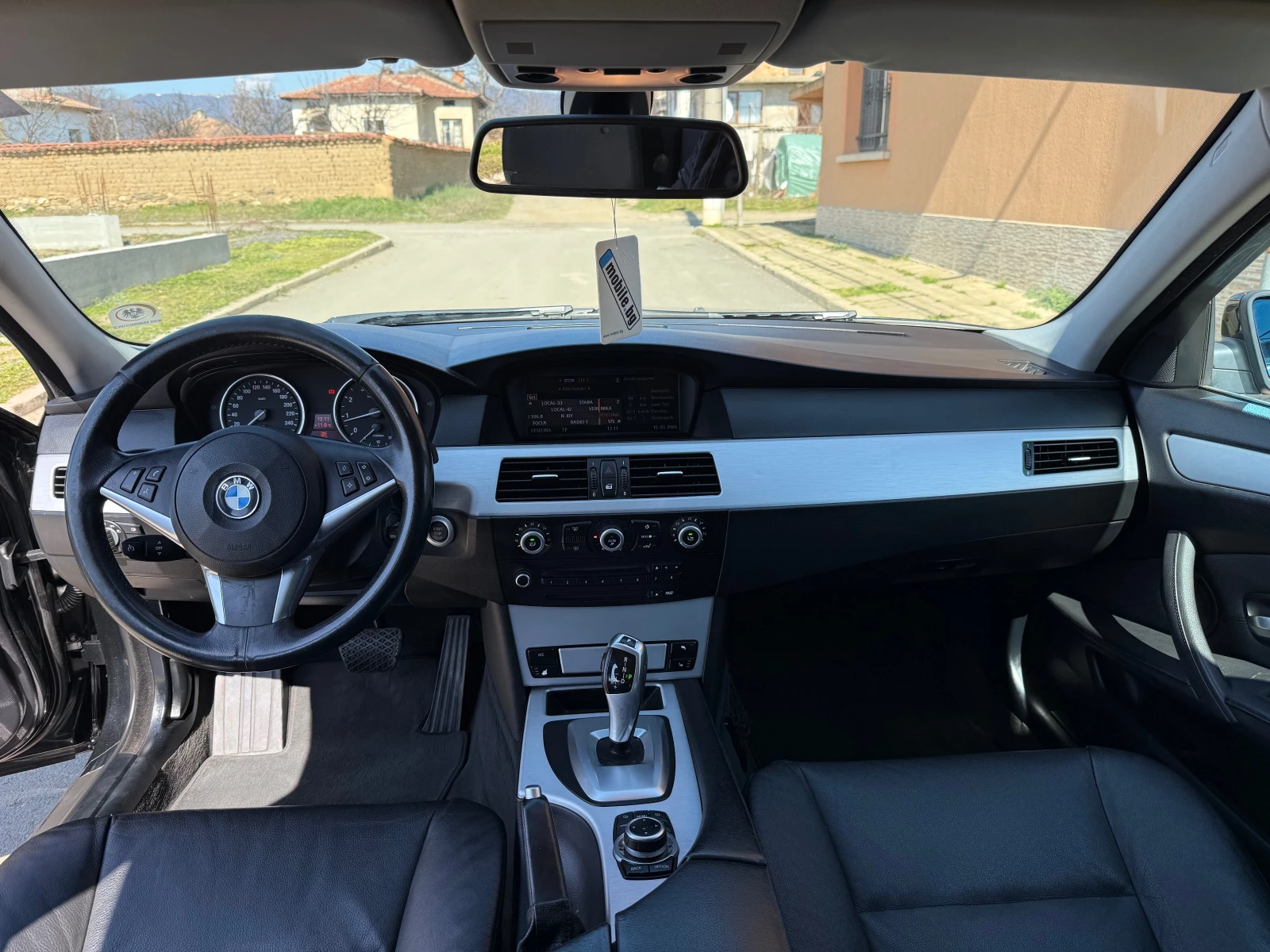 BMW 525 Xdrive* Facelift* , снимка 8 - Автомобили и джипове - 54766226