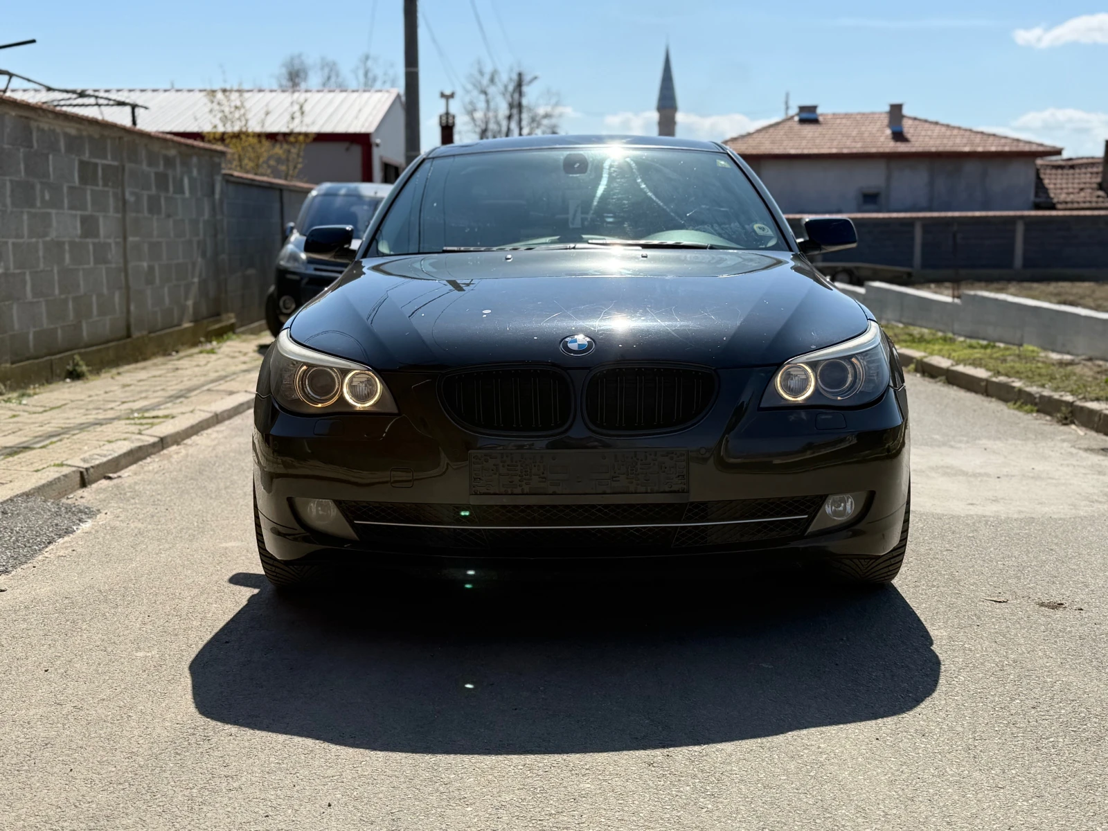 BMW 525 Xdrive* Facelift* , снимка 3 - Автомобили и джипове - 54766226
