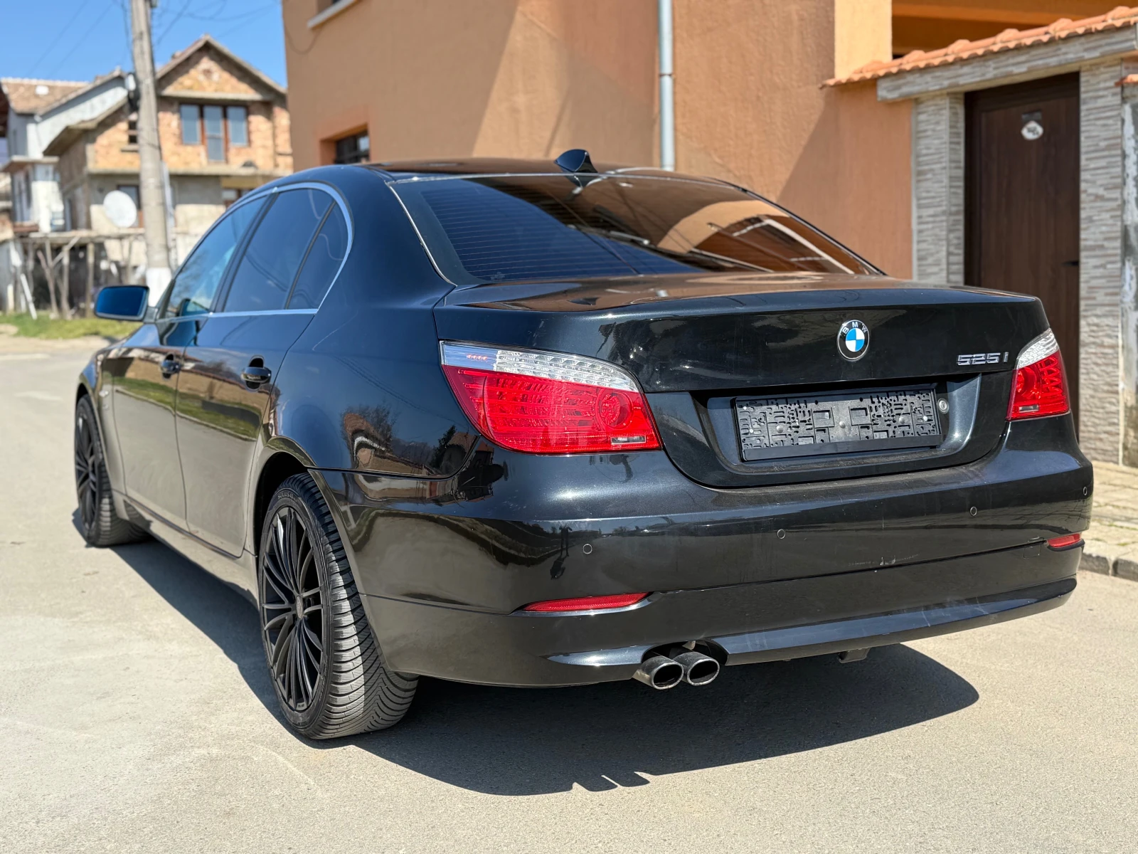 BMW 525 Xdrive* Facelift* , снимка 6 - Автомобили и джипове - 54766226