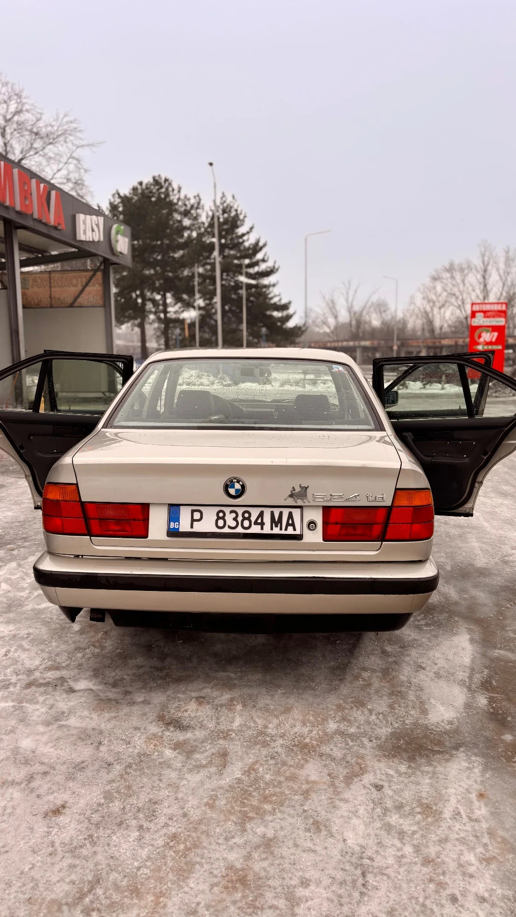 BMW 524, снимка 7 - Автомобили и джипове - 54843480