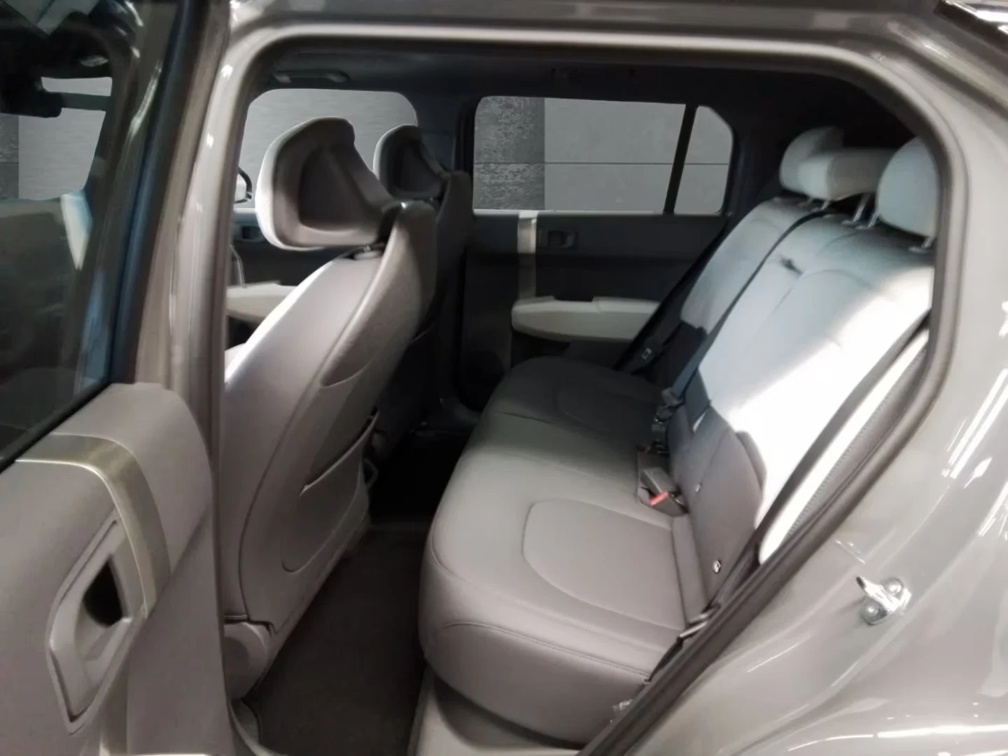 Kia EV3 GT-Line 81kWh  KIA CERTIFIED  Warranty | Mobile.bg � ����������� 12
