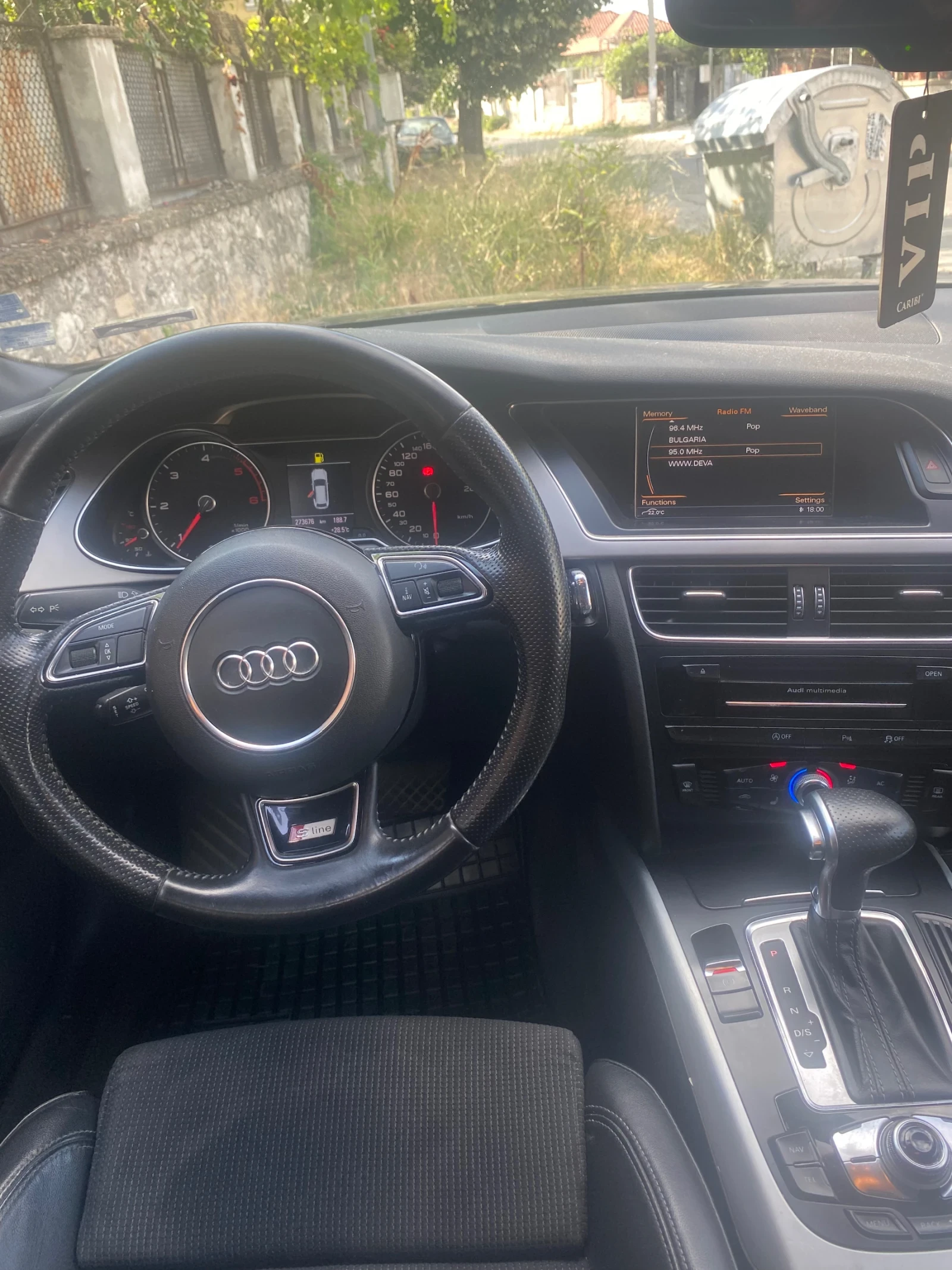 Audi A4 2.0 TDI Quattro 177k.c 3xS-line, снимка 11 - Автомобили и джипове - 55537962