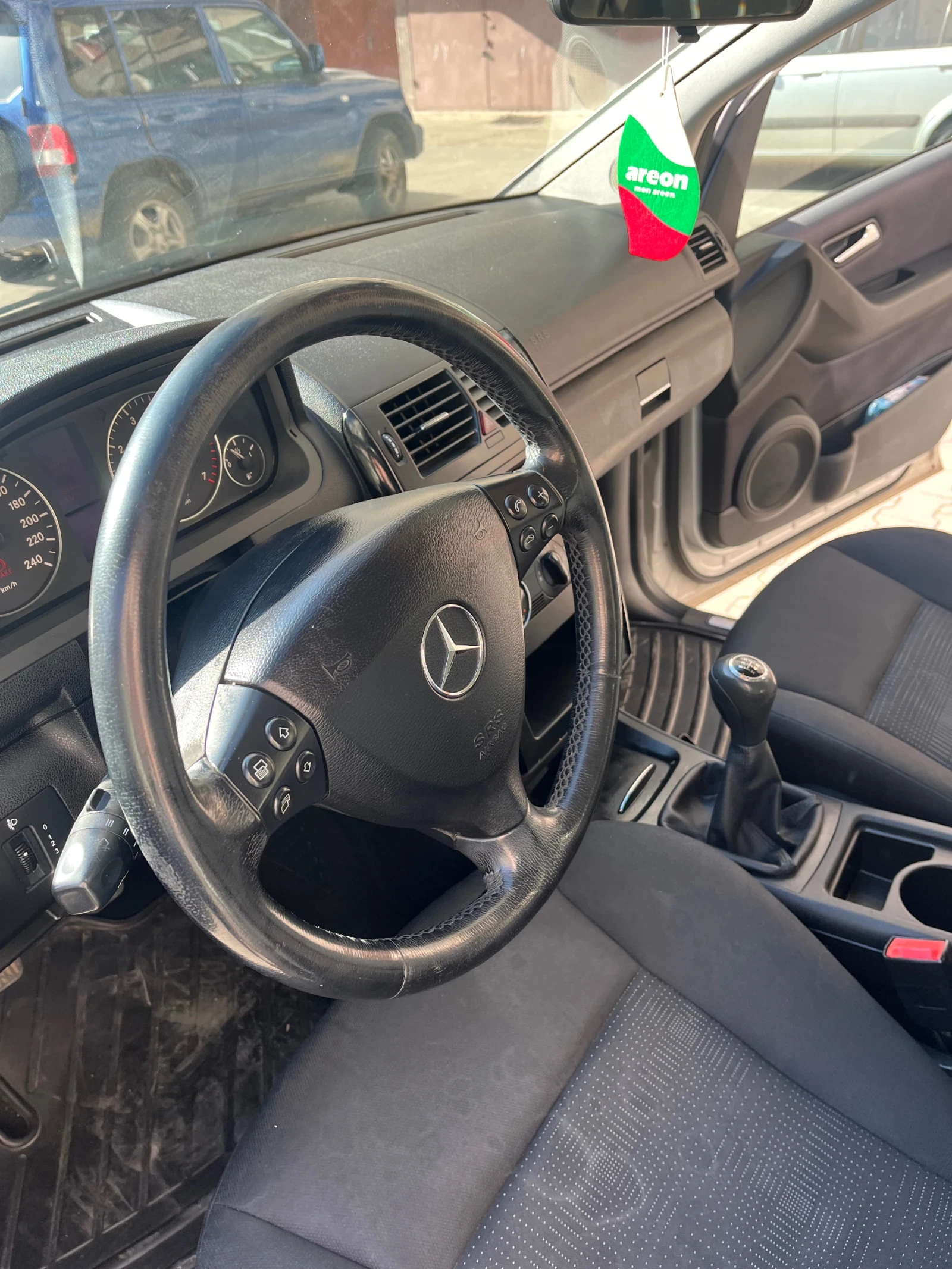 Mercedes-Benz A 150, снимка 8 - Автомобили и джипове - 55677518