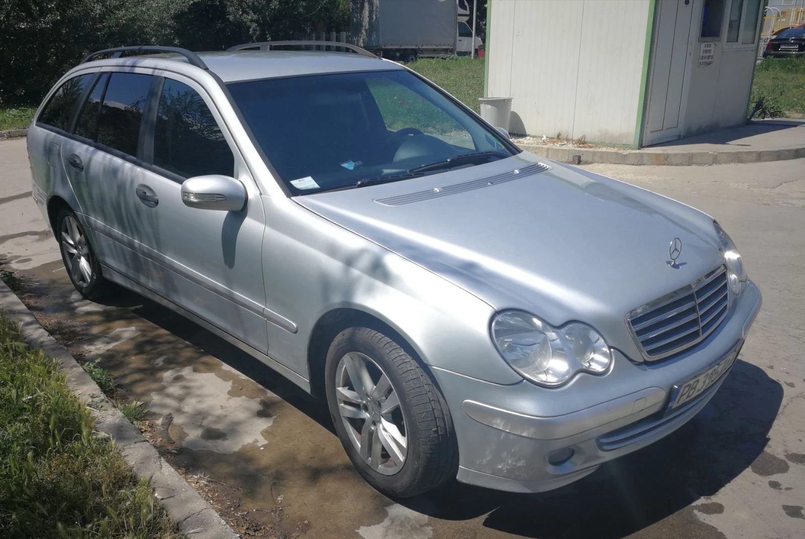 Mercedes-Benz C 200, снимка 3 - Автомобили и джипове - 55901219