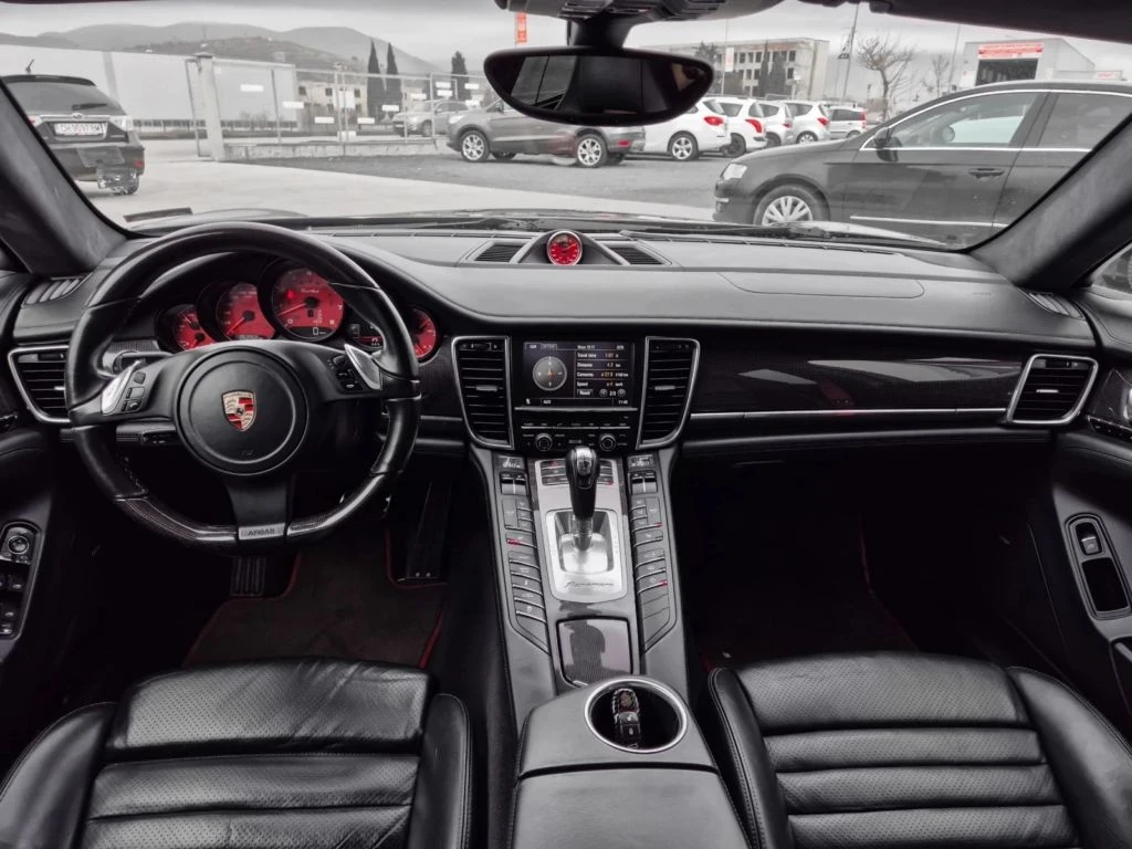 Porsche Panamera 4.8 V8 Diplomat Pack, снимка 3 - Автомобили и джипове - 56078196