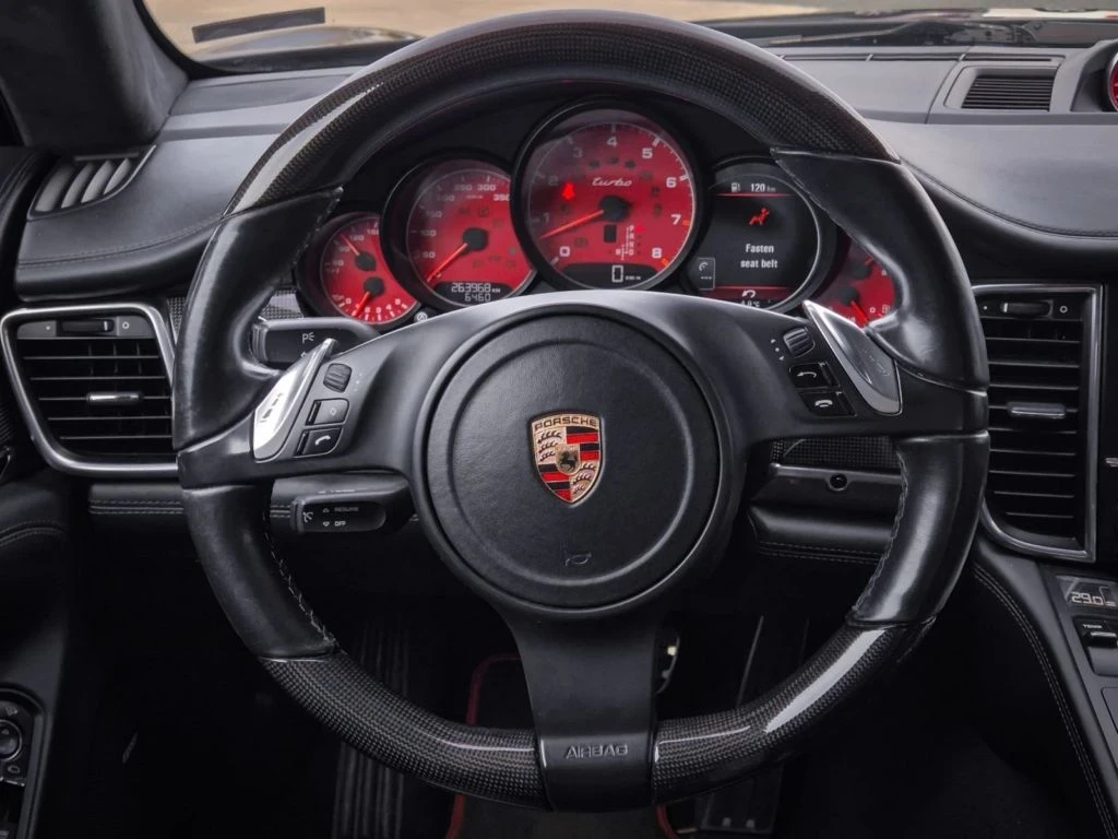 Porsche Panamera 4.8 V8 Diplomat Pack, снимка 2 - Автомобили и джипове - 56078196