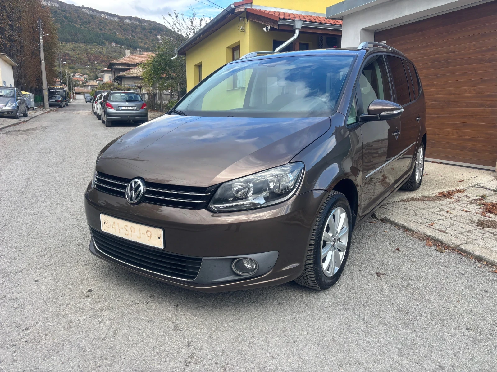 VW Touran 2.0TDI   6+ 1 | Mobile.bg � ����������� 2
