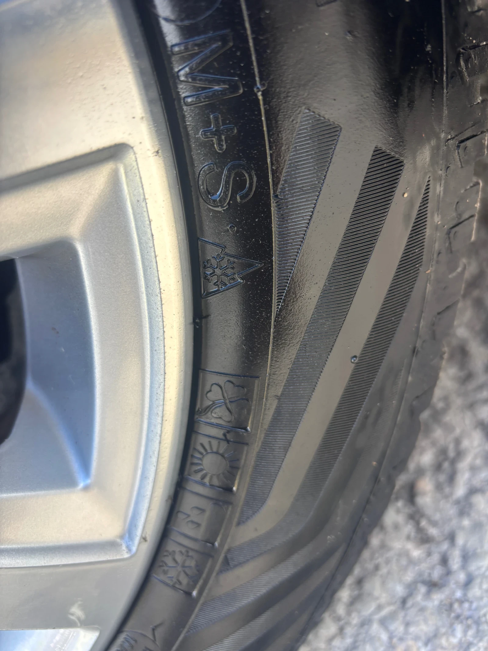 VW Touran 2.0TDI   6+ 1 | Mobile.bg � ����������� 16