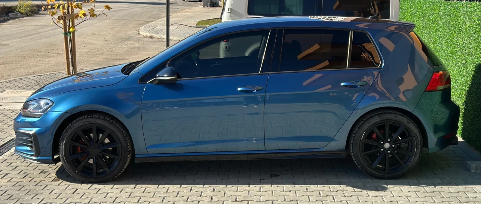 VW Golf 2.0 TDI, снимка 5 - Автомобили и джипове - 56635981
