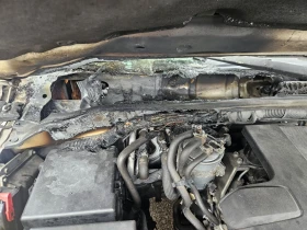 Nissan Navara 2.5D Platinium Evo D401 - 7400 € / 14473.14 лв. - 98201626 11