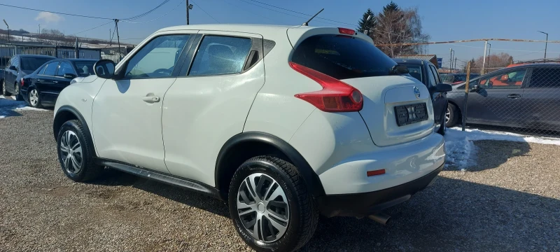 Nissan Juke, снимка 6 - Автомобили и джипове - 49132804