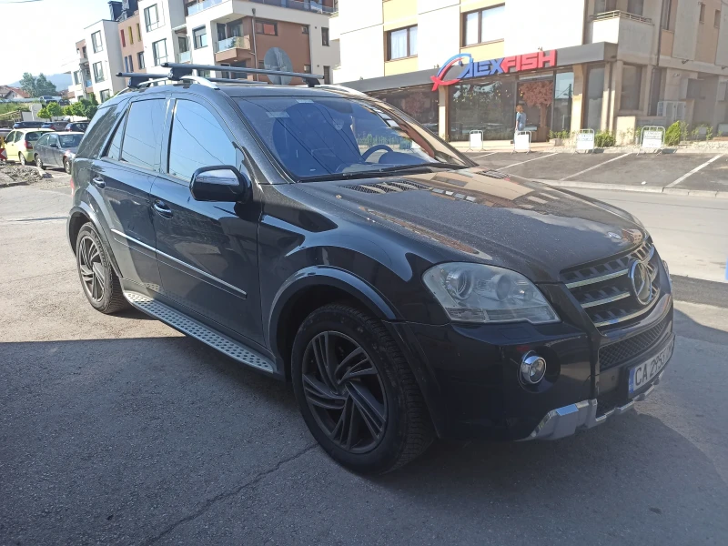 Mercedes-Benz ML 63 AMG, снимка 5 - Автомобили и джипове - 52095401