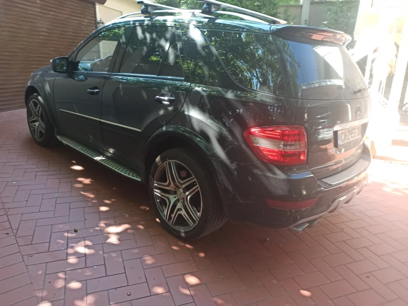 Mercedes-Benz ML 63 AMG, снимка 3 - Автомобили и джипове - 52095401