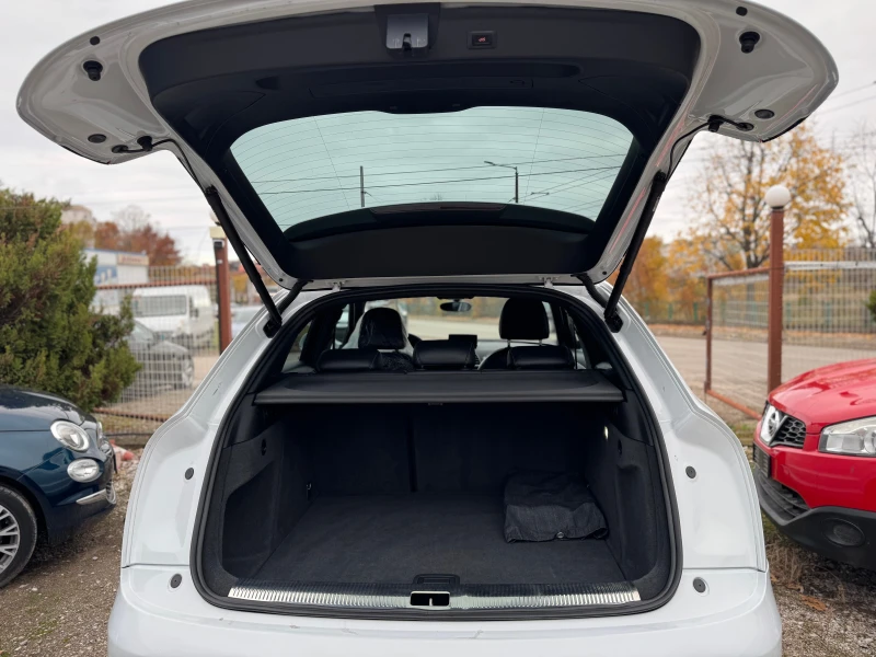 Audi Q3 2.0TDI * S-Line* NAVI * LED * XENON* Quattro, снимка 17 - Автомобили и джипове - 52296373