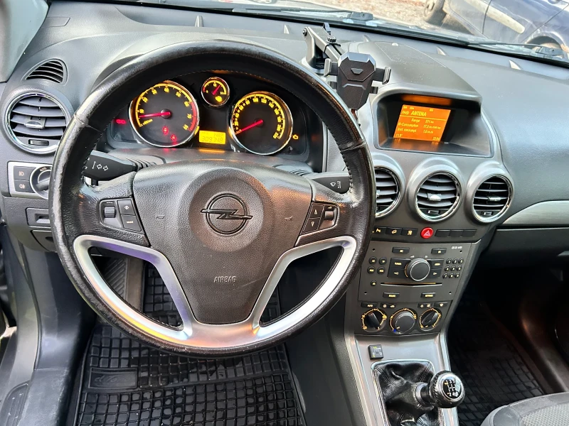 Opel Antara 2.4 Газ 4х4, снимка 8 - Автомобили и джипове - 52436807