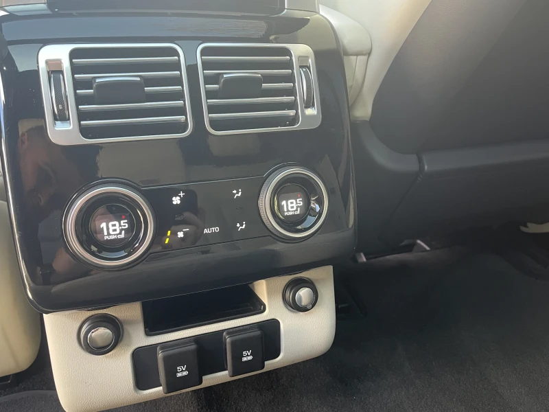 Land Rover Range rover Vogue 3.0d* Meridian, снимка 15 - Автомобили и джипове - 52651669