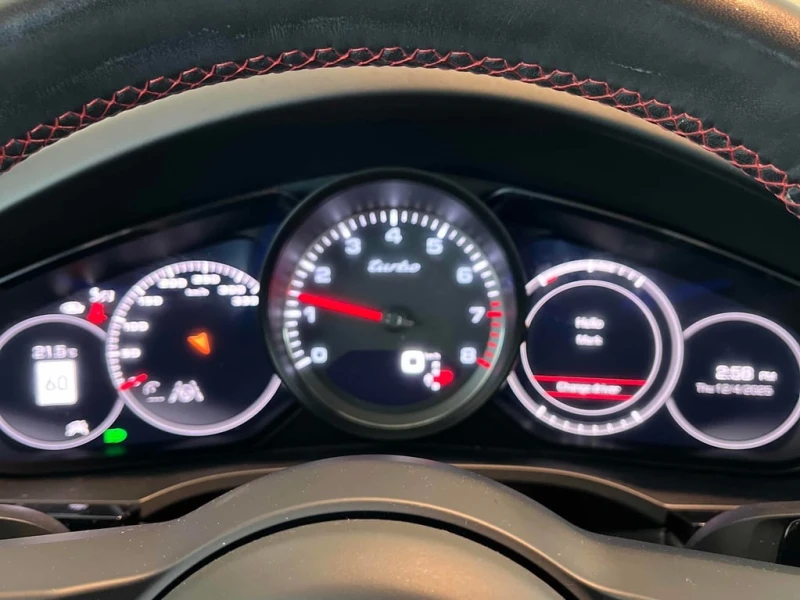 Porsche Cayenne Turbo  CARFAX, снимка 8 - Автомобили и джипове - 52671766